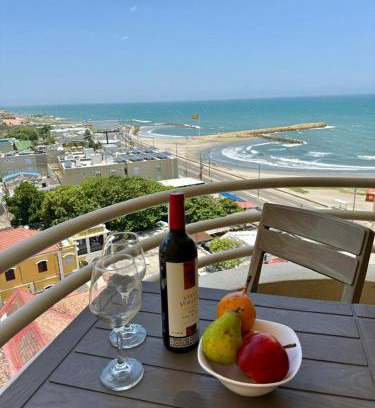 El Cabrero Apartment | Cabrero Beach 1008