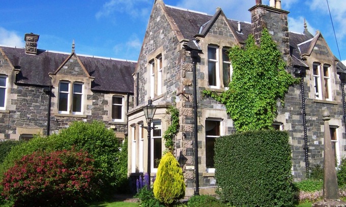 Innerleithen House | Caddon View Country Guest House