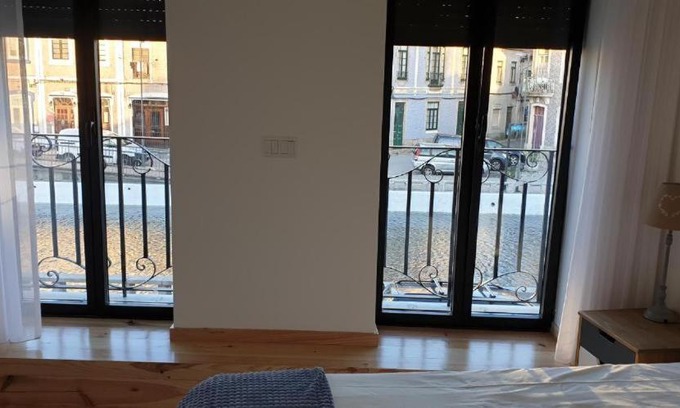 Aveiro House | Cais dos Mercantéis City House