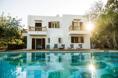 Sant Josep de sa Talaia House | CALA JONDAL "Can Amanaya"