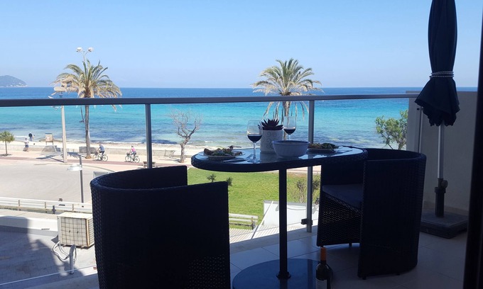 Sant Llorenc des Cardassar Apartment | CALA MILLOR right on the beach! New, exclusive apartment