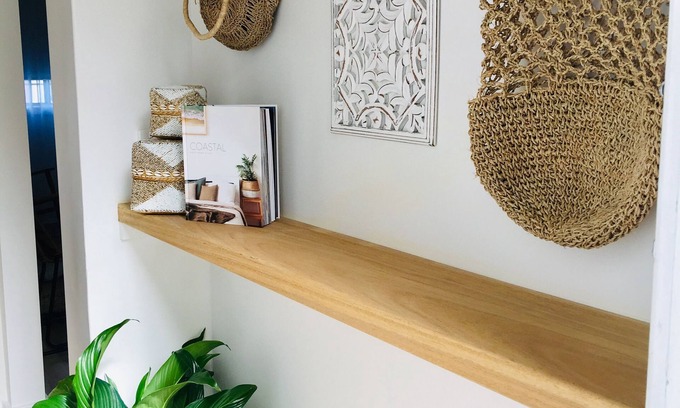 Merewether Apartment | Calm and coastal self contained unit in the heart of Merewether