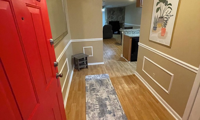 Stone Mountain House | Calm, comfy & cozy townhome ready 4 U!
