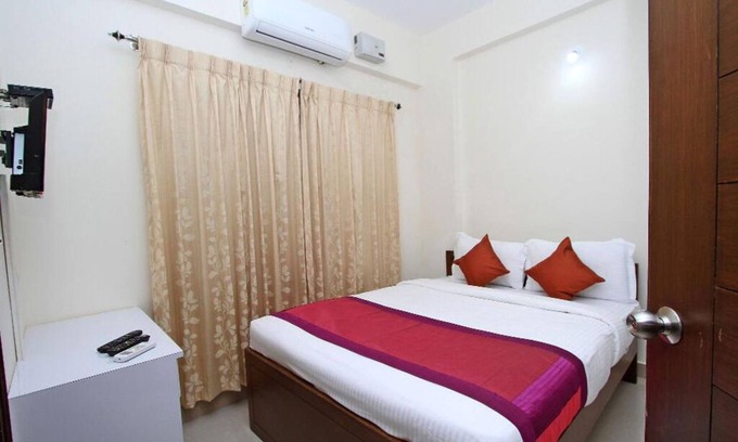 Bengaluru Hotel | Calm&Cozy Stay Modestly Designed Rooms@Bangalore