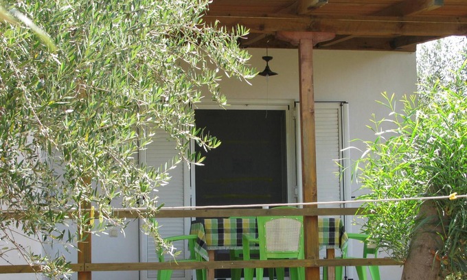 Kakovatos House | Calm located, amid an olive grove, close to the beach, wifi | holiday house Ilia