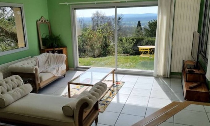 Vaux-sur-Seine House | Calme, Proche de Paris, vue sur la Vallée de la Seine, Aucun vis à Vis, Nature