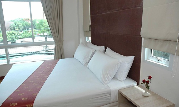 Samsen Nok Hotel | Calypzo 2