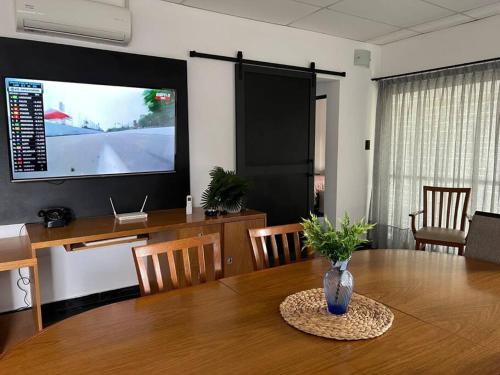 Villa Maria House | Cambacuá Santa Ana!