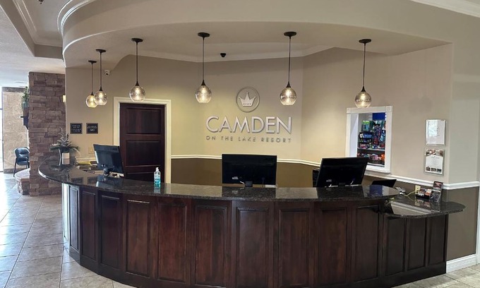 Lake Ozark Resort | Camden on the Lake Resort