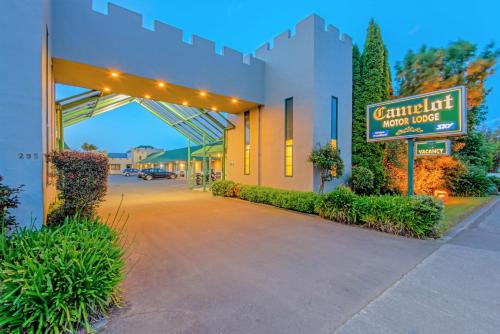 Palmerston North Hotel | Camelot Motor Lodge and Conference Centre