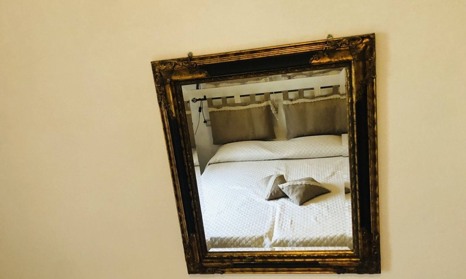 Fluminimaggiore Bed & Breakfast | Camera accogliente con tv 32 pollici aria condizionata bagno privato