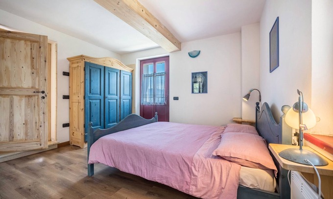 Ala Apartment | 'Camera Tripla' Room with Mountain View, Shared Garden and Balcony