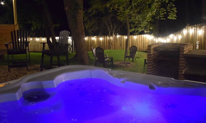 Mountainhome House | Camp Cresco, Exciting*Hot Tub*Hiking*FirePit