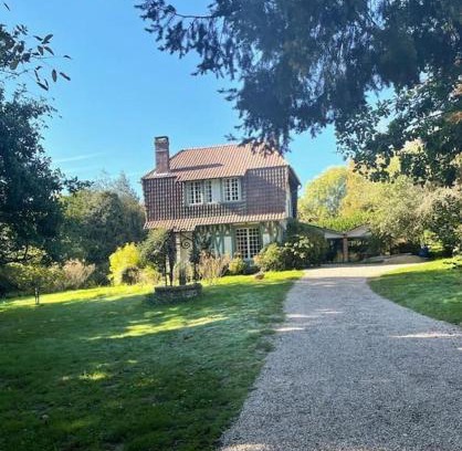 Rainfreville House | Campagne Chic 15 minute de la mer