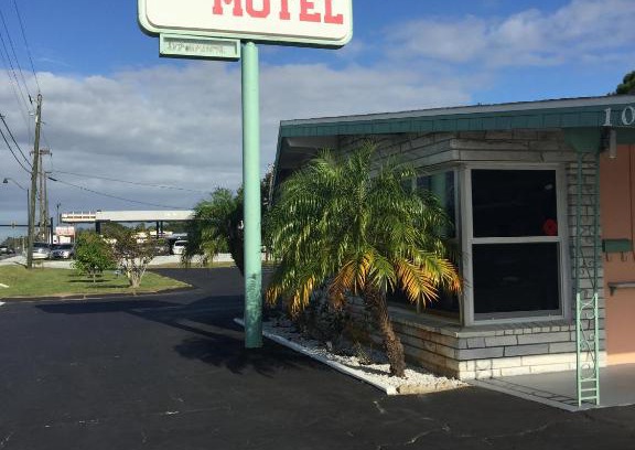 Georgia Terrace Hotel | Campbell Motel