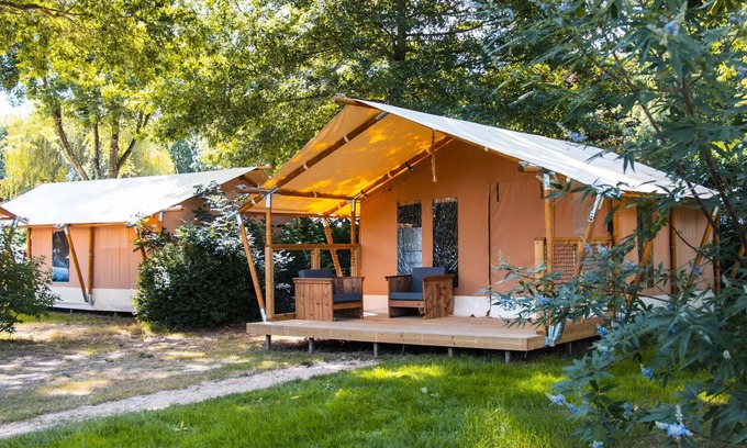 Saint-Julien-de-Concelles House | Camping du Chêne* - SLOW LODGE - 2 bedrooms, without bathroom 5 people