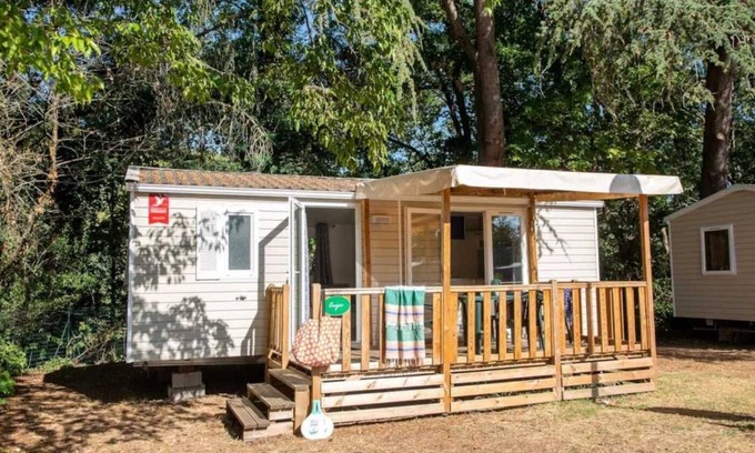Bourges House | Camping 3 étoiles - ccaegig