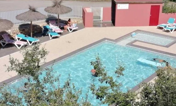 Le Boulou House | Camping 3 étoiles - Piscine - ef0ib0