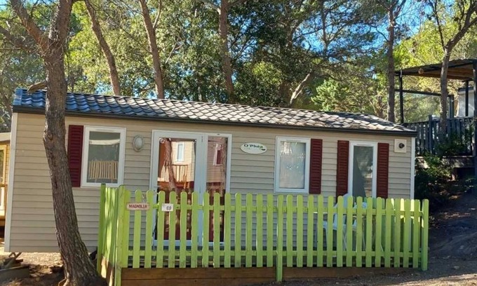 Fabrezan House | Camping 3 étoiles - Piscine - ccb0ffc