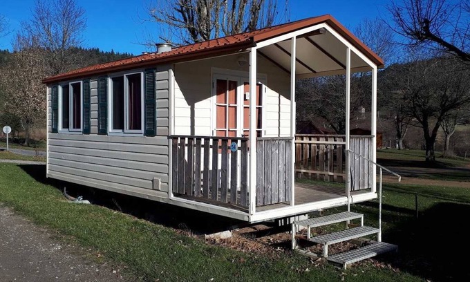 Langogne House | Camping 3 étoiles - Piscine - ccbadec