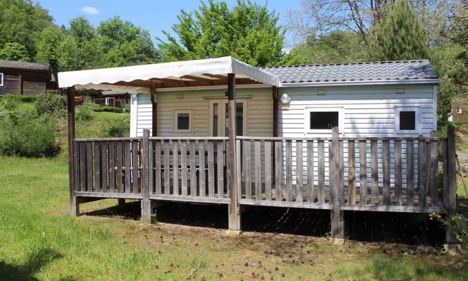 Correze House | Camping 3 étoiles - Piscine - eehihe