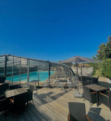 Saint-Laurent-sur-Sevre Other | Camping le Rouge Gorge * 10' Puy du Fou