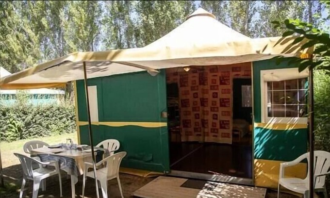 Naucelle House | Camping le Lac de Bonnefon*** - Canvas Bungalow 3 rooms 5 people Without Sanitary