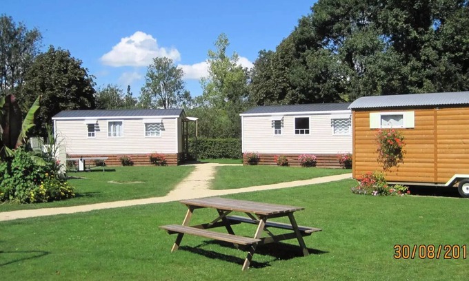 Vonnas House | Camping le Renom * - 3-room air-conditioned mobile home for 4/5 people