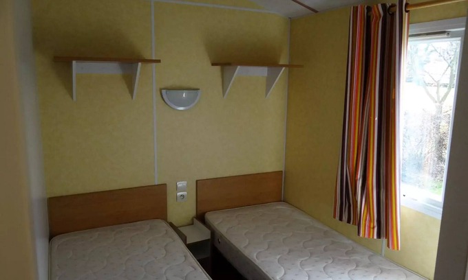 Sainte-Reine-de-Bretagne House | Campsite Le Deffay * - Mobile Home 2 bedrooms MH Eli (without sheets or towels) 4 people
