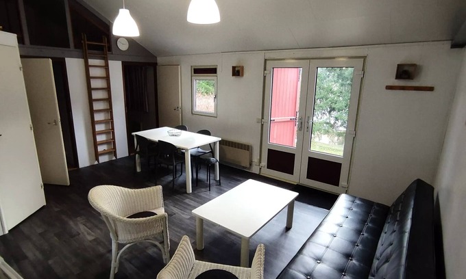 Champagnac-le-Vieux Ski Chalet | Campsite La Chanterelle* - 4 Room Chalet 6 People