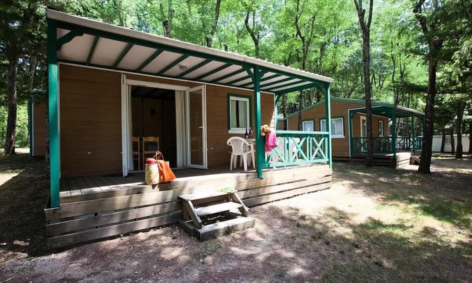 Joannas Ski Chalet | Campsite Le Roubreau * - QUATOL 22m2 4 to 6 people - 4 pers. included in the tariff