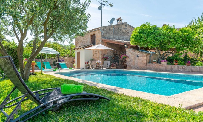 Algaida Villa | CAN FIOLET - Villa with private pool in ALGAIDA. Free WiFi