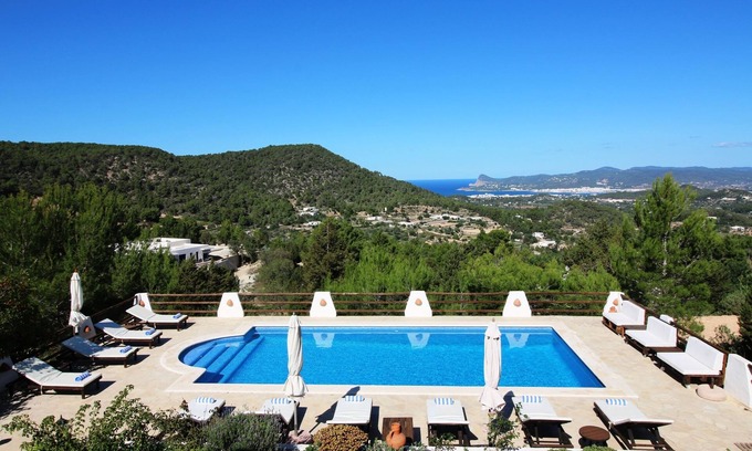 Sant Josep de sa Talaia Villa | Can Olga - 4 Bedrooms | Wifi | Private Pool | Stunning Views | Pool Table