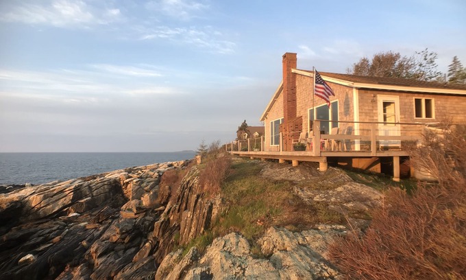 Georgetown Cottage | Can't Beat This View! Oceanfront Cottage: 2 Bdrm- WIFI
