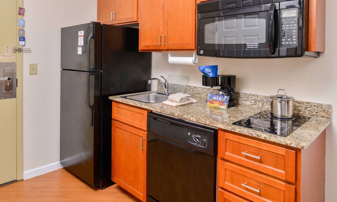 Abilene Hotel | Candlewood Suites ABILENE by IHG