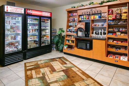 La Crosse Hotel | Candlewood Suites La Crosse by IHG