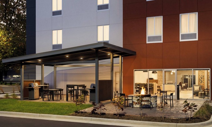 Mechanicstown Hotel | Candlewood Suites Middletown Goshen by IHG