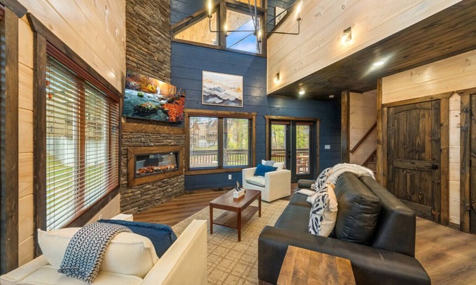 Pigeon Forge Cabin | Can’t Bear to Leave It | Smoky Mtn Getaway