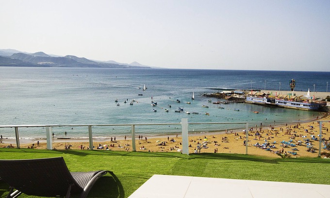 Las Palmas de Gran Canaria Apartment | CANTERAS BEACH VIEW ATTIC LOFT