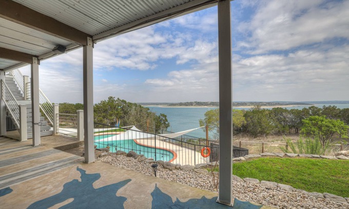 Canyon Lake House | Canyon Lake Luxury Pool Games & Stunning Views