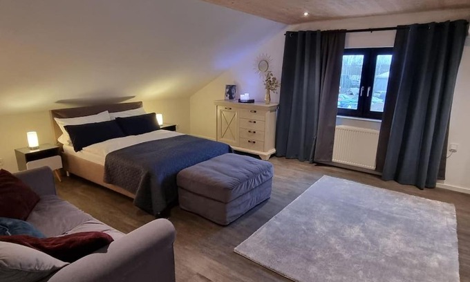 Neustadt-Lachen-Speyerdorf Apartment | Capa Ferienwohnung Pfalz