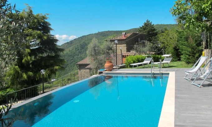 Poggio di Loro House | Capanna by Interhome