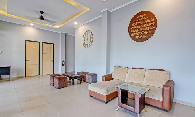Semarang Hotel | Capital O 91377 Mk Prime Syariah