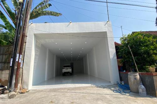 Batang Hotel | Capital O 94734 Barra Residence