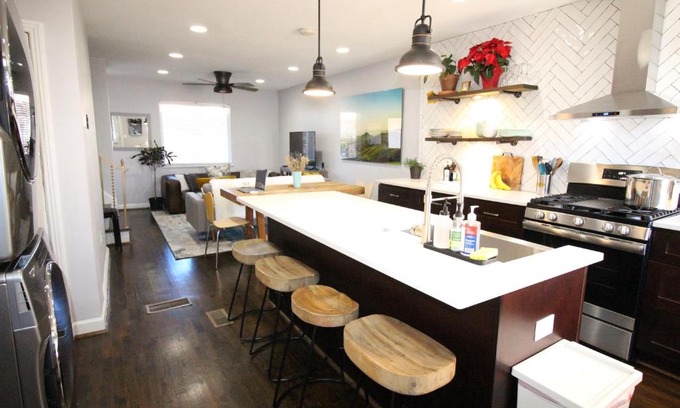 Northeast House | Capitol Hill Adj Home with Parking and Easy Access to Downtown