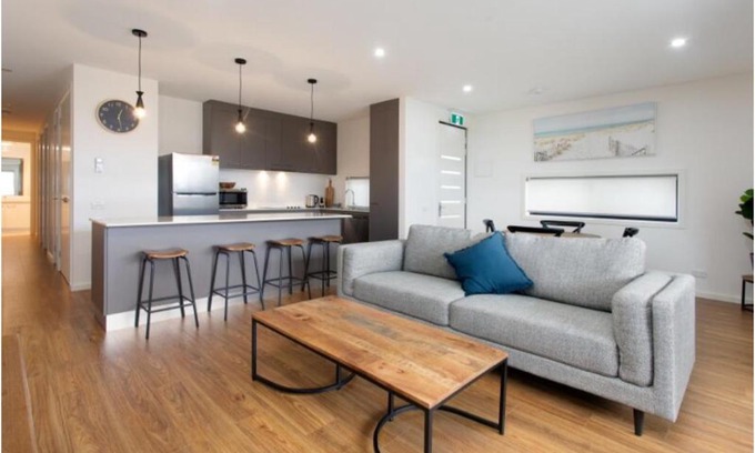 Paynesville Apartment | Captains Cove Ground Floor Luxury Apartments