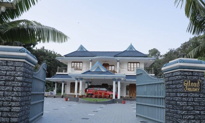 Kulanada Cottage | Captivating 5-Bed Villa in Vettiyar