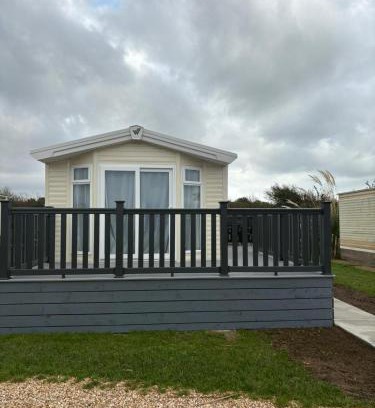New Forest District Resort | Caravan 4 Hurst View