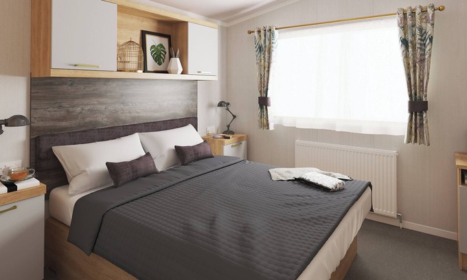 Waren Mill House | Caravan with one double and one twin.