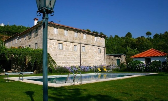Basto Cottage | Carcavelos House